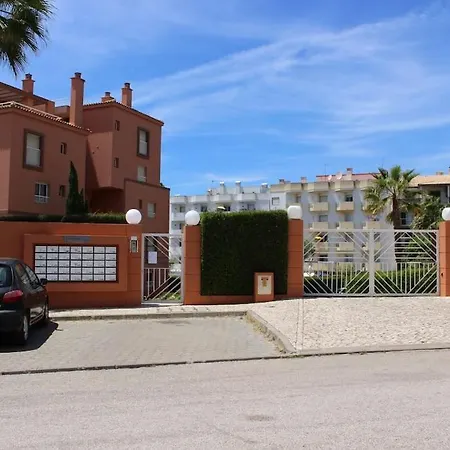 Rocha Paraiso Apartment Portimao